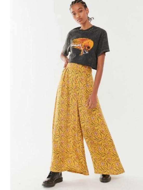Urban Outfitters Pants - Urban Outfitters Jill Yellow Floral Wide Leg Pull-On Pants 🌾🌾🌾